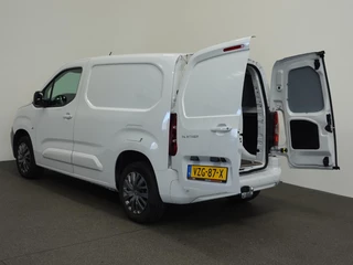 Peugeot Partner Peugeot Partner 100pk L1 Navigatie Apple Carplay Trekhaak Parkeersensoren Camera  Cruise control - afbeelding nr 40