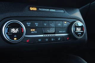 Ford Focus Ford Focus Wagon 1.0 EcoBoost Hybrid Titanium Style | Winter Pack | Camera | Navigatie | Cruise control | Privacy glass | NIEUW MODEL - afbeelding nr 30