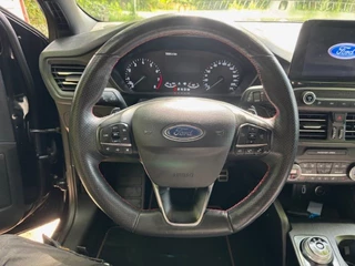 Ford Focus Ford Focus 1.0 ECOB. TIT. BNS - afbeelding nr 11