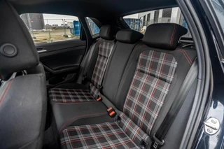 Volkswagen Polo Volkswagen Polo 2.0 TSI GTI |incl. Garantie|BOMVOL|TOPSTAAT - afbeelding nr 28
