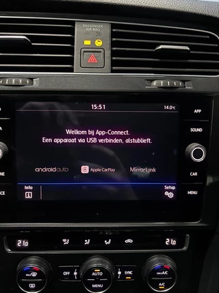 Volkswagen Golf Volkswagen Golf 1.5 TSI Comfortline Business Clima | Cruise | PDC - afbeelding nr 19
