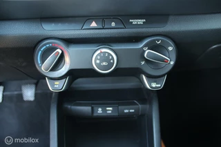 Kia Stonic Kia Stonic 1.0 T-GDi Comfortline PlusLine Navigator Trekhaak. - afbeelding nr 35