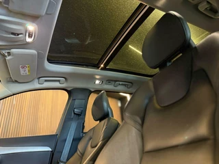 Volvo XC90 Volvo XC90 2.0 T8 Recharge AWD R-Design 7p PANO HUD 360* - afbeelding nr 26