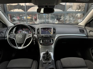 Opel Insignia Opel Insignia Sports Tourer 1.6 T Edition | Trekhaak| Navigatie | Cruise Control | Climate Control | Elektrische Achterklep - afbeelding nr 2