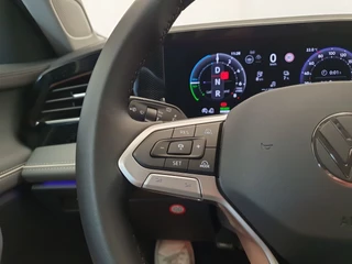 Volkswagen Passat Volkswagen Passat Variant 1.5 eHybrid 204pk DSG/AUT Business Wegklapbare trekhaak, Camera, ACC - afbeelding nr 8