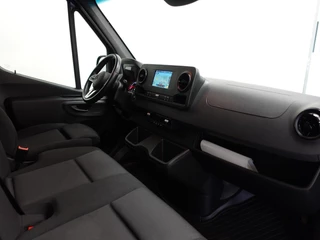 Mercedes-Benz Sprinter Mercedes-Benz Sprinter L2H2 Automaat Airco Navi Camera Trekhaak Cruisecontrol 3Zits Carplay - afbeelding nr 46
