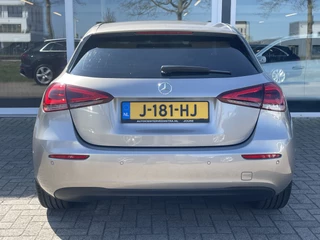 Mercedes-Benz A-Klasse 50% deal 10.975,- ACTIE Widescreen / Stoel verwarming / LED / Camera - afbeelding nr 22