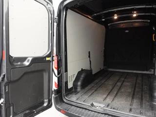 Ford Transit Ford Transit 105pk L2H2 Trend Trekhaak Navigatie 360 Camera Cruise Control Airco - afbeelding nr 40