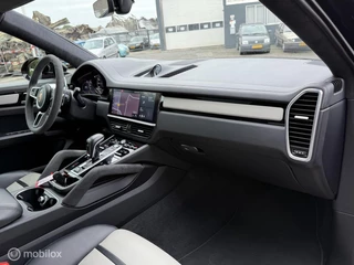 Porsche Cayenne Porsche Cayenne 3.0 E-Hybrid SPORTDESIGN|BOMVOL|BTW|PANODAK - afbeelding nr 12