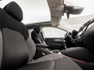 Nissan QASHQAI (PANORAMADAK, NAVIGATIE, CLIMATE, 360 CAMERA, KEYLESS, SPORTSTOELEN, GETINT GLAS, XENON, CRUISE, NIEUWE APK, NIEUWSTAAT) - afbeelding nr 8