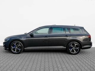 Volkswagen Passat Volkswagen Passat Variant 1.4 TSI DSG PHEV GTE Business | Full LED | Leder | Panoramadak | Travel Assist - afbeelding nr 12