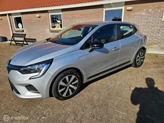Renault Clio Renault Clio 1.0 TCe 90 Equilibre Navigatie - afbeelding nr 2