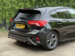 Ford Focus Ford Focus 1.0 EcoBoost ST Line | Carplay | PDC | - afbeelding nr 24