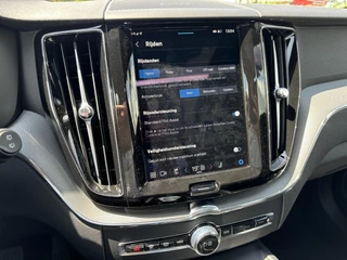 Volvo XC60 Volvo XC60 2.0 T8 Plug-in hybrid AWD Plus Dark | Harman/Kardon | Memory Seats | Climate Pack | 360 Camera | - afbeelding nr 16