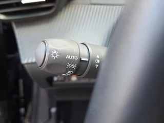 Peugeot 208 Peugeot 208 1.2 PureTech Active Pack /Navi/Apple/Android/Cruise/Airco/Pdc/Garantie - afbeelding nr 36