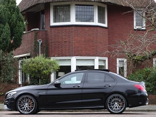 Mercedes-Benz C-Klasse Mercedes-Benz C-Klasse 63 AMG V8 BI-Turbo 476PK Edition 1 / LED - afbeelding nr 4