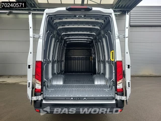 Iveco Daily Iveco Daily 35C18 180PK Automaat Dubbellucht L4H2 ACC Navi Camera L3H2 16m3 Airco - afbeelding nr 6