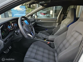 Volkswagen Golf Volkswagen Golf 1.4 eHybrid GTE Panorama/HUD/Camera/IQ Light - afbeelding nr 15