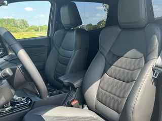 Isuzu D-Max Isuzu D-Max V-Cross MY25 Double Cab verlengd 5-persoons BPM-vrij trekhaak 35 - afbeelding nr 13