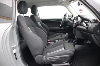 MINI Electric MINI Electric Mini Yours Sport 33 kWh - Navi, Clima, Carplay, SOH 96% - afbeelding nr 12