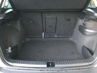 Škoda Karoq Skoda Karoq 1.0 TSI Ambition Business Trekhaak Panoramadak Mooie uitstraling Virtuele cockpit - afbeelding nr 24