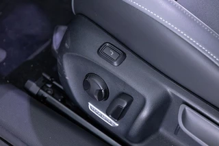 Volkswagen Passat Volkswagen Passat Variant 1.5 eTSI Business Automaat | Trekhaak | Full LED | CAMERA *2e Pinksterdag OPEN v.a 11u tot 17u* - afbeelding nr 9