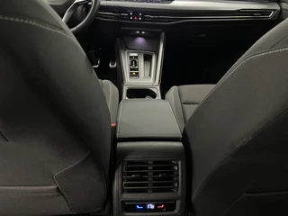 Volkswagen Golf Volkswagen Golf 2.0 TDI 150PK AUTOMAAT/ ACTIVE Business / Panodak / Camera / Head-up / - afbeelding nr 48