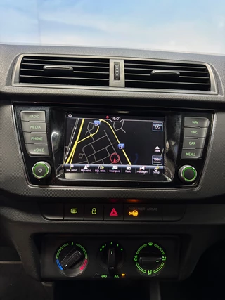 Škoda Fabia Skoda Fabia Combi 1.0 TSI Ambition Airco | Cruise | Navi - afbeelding nr 18