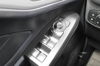 Ford Focus Ford Focus Wagon 1.0 EcoBoost Hybrid Titanium Style | Winter Pack | Camera | Navigatie | Cruise control | Privacy glass | NIEUW MODEL - afbeelding nr 9