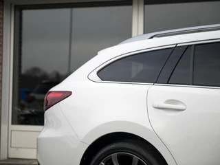 Mazda 6 Mazda 6 Sportbreak 2.5 SkyActiv-G 192 GT-M | Schuifdak | Stoel-/Stuurverwarming | Navi | Camera | Leer | El.stoel memory | Bose | Keyless | Apple Carplay & Android Auto - afbeelding nr 32