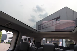 Ford Tourneo Custom Ford Tourneo Custom 2.5 PHEV Active | Panoramadak | B&O | Trekhaak | Led | 8P | BLIS - afbeelding nr 35