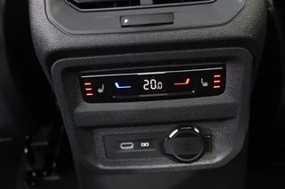 SEAT Tarraco SEAT Tarraco 1.4 TSI e-Hybrid PHEV FR Pano/DCC/ACC/360Camera/Keyless/Elek. stoel/Elek. klep/Dode-hoek - afbeelding nr 37
