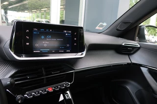 Peugeot 2008 Peugeot 2008 1.2 PURETECH 130PK ALLURE, Apple Carplay/ Android Auto, LED, etc. - afbeelding nr 24