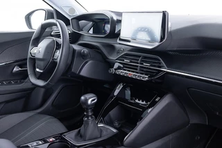 Peugeot 2008 Peugeot 2008 1.2 PureTech Allure Pack ✅ 1e Eigenaar - afbeelding nr 3
