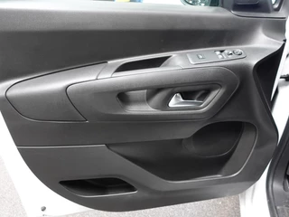 Opel Combo Opel Combo 130pk L1 Sport Edition Automaat Airco Navi Trekhaak Parkeersensoren Cruise - afbeelding nr 11