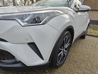 Toyota C-HR - afbeelding nr 3