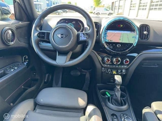 MINI Countryman Countryman 2.0  PHEV  Automaat 224 pk All4 Cooper SE  Business Edition Navigatie ,  Camera Achter , Parkeerhulp , Velgen , lederen bekelding met verwarming , Lage km stand 6.045 km ! - afbeelding nr 22
