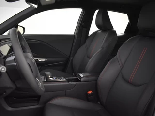 Lexus LBX Lexus LBX 1.5 Hybrid Elegant | Tech Pack | Parkeersensoren V+A | Leder - afbeelding nr 11