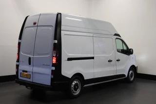 Renault Trafic Renault Trafic 2.0 dCi 145PK L2H2 EURO 6 - Airco - Navi - Cruise - € 10.900,- Excl. - afbeelding nr 2
