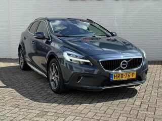 Volvo V40 Volvo V40 CROSS COUNTRY 1.5 T3 Momentum Ocean Race Cruise control Climate control Parkeersensor Navigatie - afbeelding nr 38