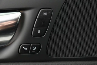 Volvo V60 Volvo V60 2.0 T6 Recharge AWD Inscription | Trekhaak |  Stoel & stuurverwarming | Leder | Camera | Adaptive cruise | Carplay | Memory - afbeelding nr 16