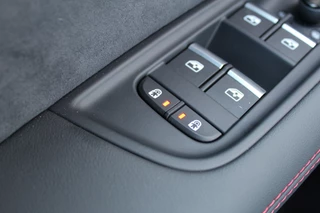 Audi Q8 Audi Q8 60 TFSI e quattro Pro Line S Competition | Panoramadak | Massage | 23'' | Vierwielbesturing | Trekhaak | Koeling | OLED - afbeelding nr 32