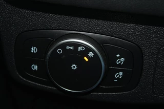 Ford Focus Ford Focus Wagon 2.0 EcoBlue ST Line Business 150pk Automaat | Adaptive cruise control | Winter Pack | Bang&Olufsen | Full LED | Rode remklauwen - afbeelding nr 6