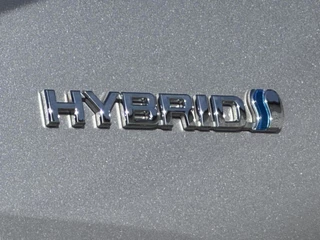 Toyota C-HR Toyota C-HR 1.8 Hybrid Dynamic Adaptive Cruise control Climate control Achteruitrijcamera Parkeersensoren Navigatie - afbeelding nr 19