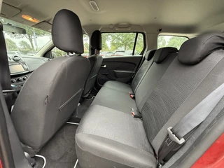 Dacia Logan Dacia Logan MCV 0.9 TCe Laureate Navigatie/Cruise/Camera/PDC - afbeelding nr 3