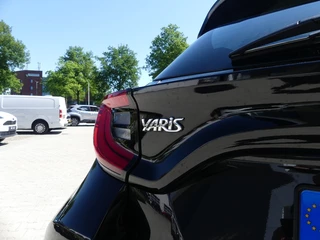 Toyota Yaris Toyota Yaris 1.5 Hybrid Business Plus | Stoelverw | Apple Car-play - afbeelding nr 23