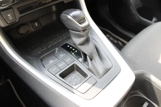 Toyota RAV4 Toyota RAV4 2.5 Hybrid Style Pano/Navi/19