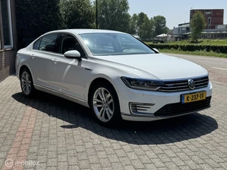 Volkswagen Passat Volkswagen Passat 1.4 TSI GTE DSG HEAD-UP/PDC/NAVI/AIRCO/LED - afbeelding nr 13