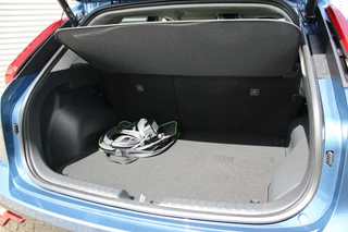 Kia Niro Kia Niro 1.6 GDi PHEV Spirit // Mineral Blue - Complete uitvoering - Harman Kardon - Remote Parking Assist - HUD - Camera - Leder - Navi. - Stoelverwarming - afbeelding nr 9