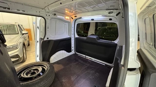 Peugeot Partner Peugeot Partner 1.5 BLueHDI 100Pk Airco 2x Schuifdeur achterklep met ruit PDC Cruise DAB - afbeelding nr 13